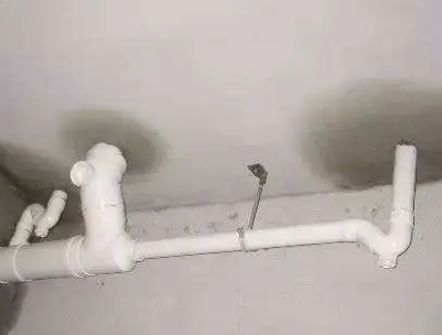 石首卫生间测漏水的几种情景